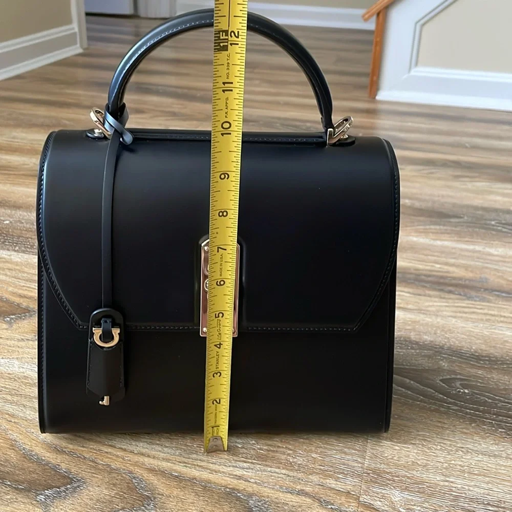 Salvatore Ferragamo Boxyz 2Way Gancini Bag Large Size - Picture 5 of 16